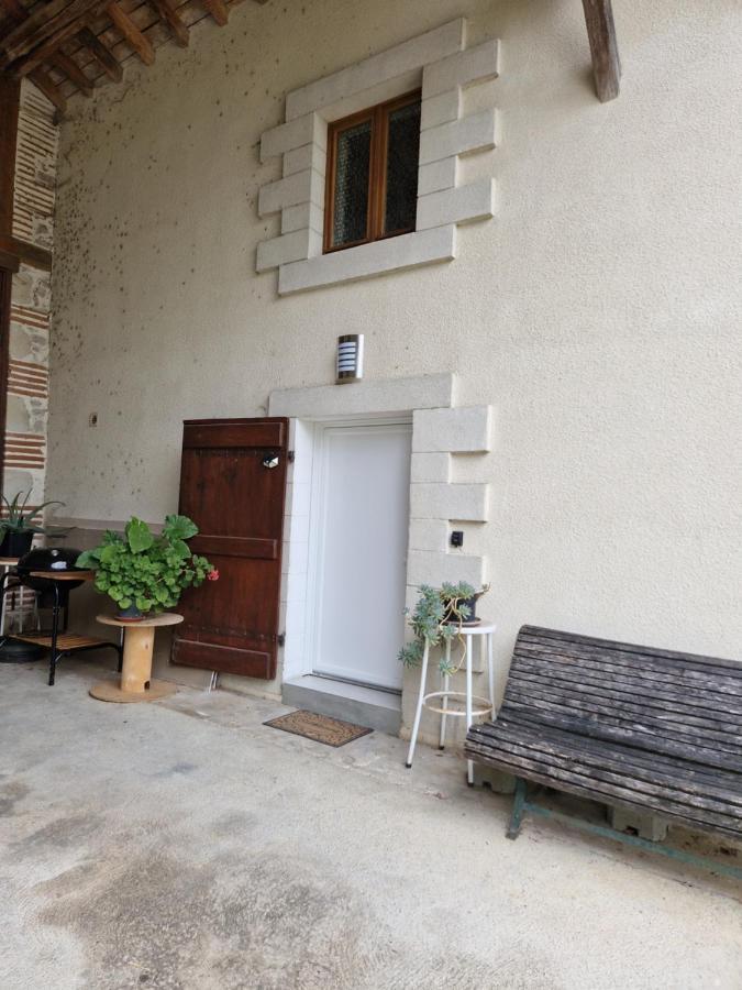 Loft Ravissant Avec Parking Gratuit Sur Place Ledat Eksteriør bilde